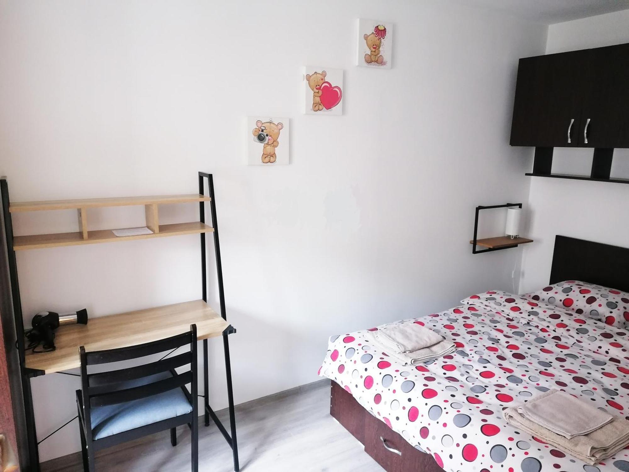Romanilor - Studio First Floor Дева Экстерьер фото
